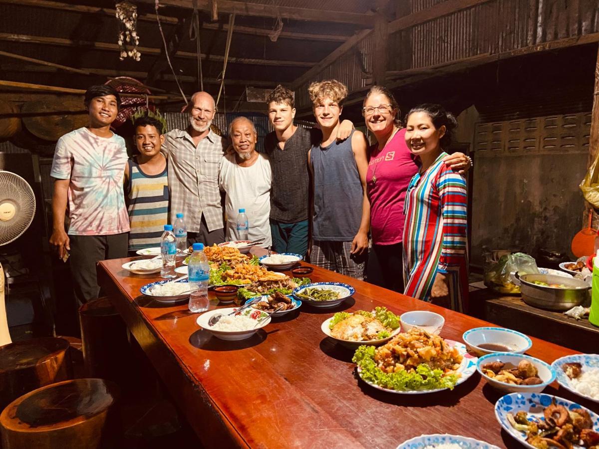 Lazy Mango Home Stay Phum Pouth ma Srei Zewnętrze zdjęcie